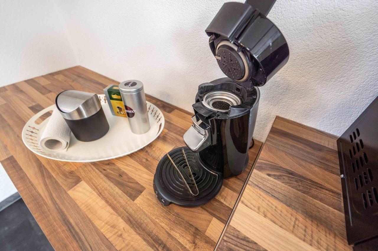 City Wohnung Fn L 5 Klimatisiert Mit Balkon Und Kueche FDH Exterior foto