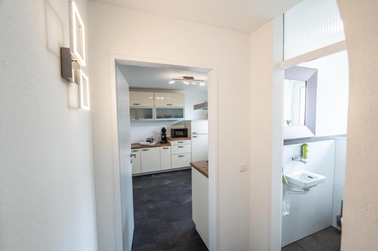 City Wohnung Fn L 5 Klimatisiert Mit Balkon Und Kueche FDH Exterior foto