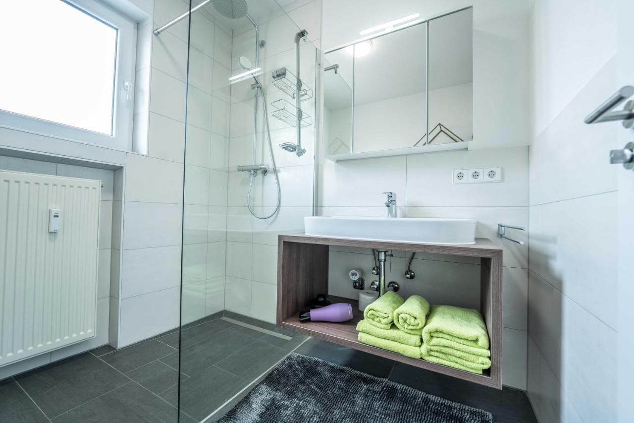 City Wohnung Fn L 5 Klimatisiert Mit Balkon Und Kueche FDH Exterior foto