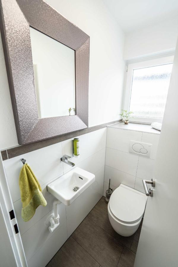 City Wohnung Fn L 5 Klimatisiert Mit Balkon Und Kueche FDH Exterior foto