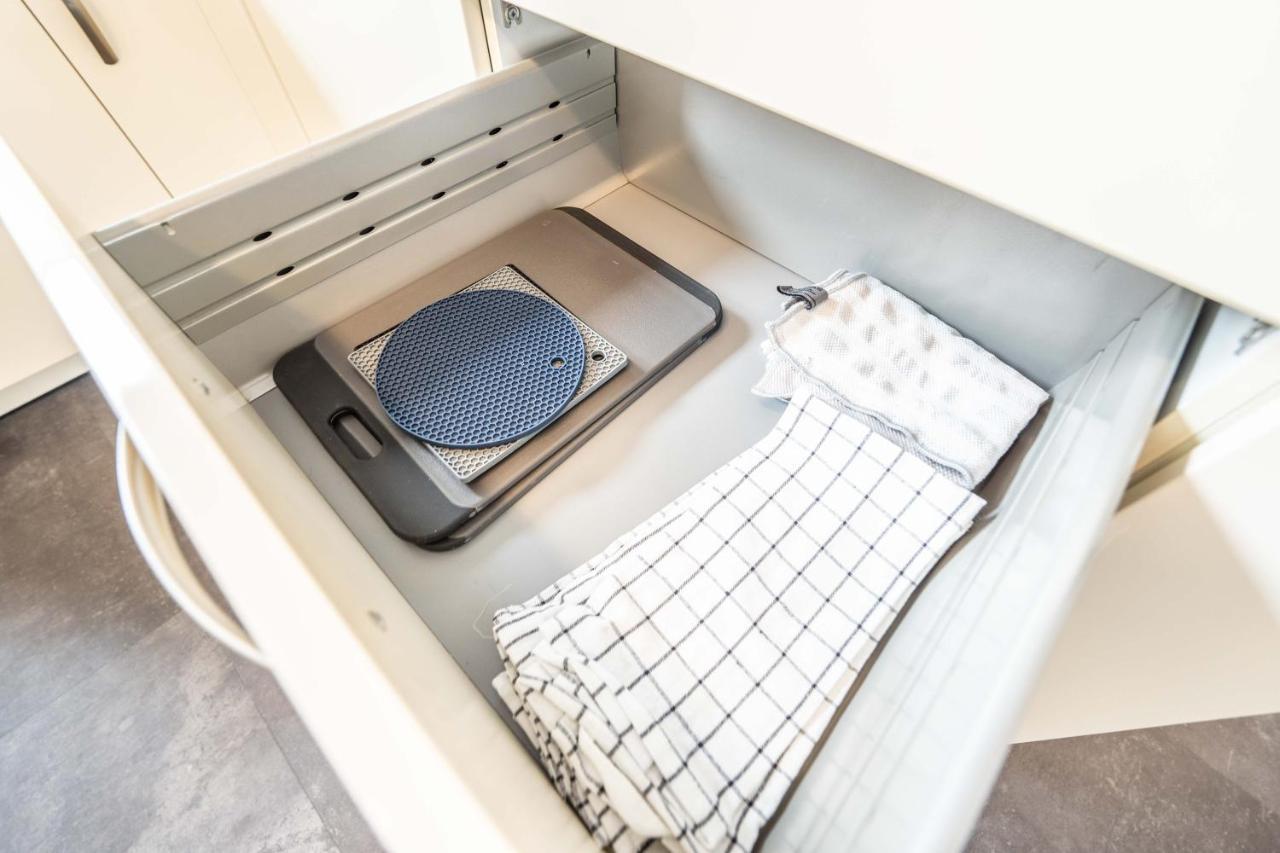 City Wohnung Fn L 5 Klimatisiert Mit Balkon Und Kueche FDH Exterior foto