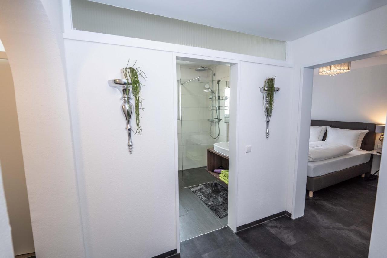 City Wohnung Fn L 5 Klimatisiert Mit Balkon Und Kueche FDH Exterior foto
